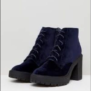 COPY - St Sana Velvet Platform Chunky Heel Boot